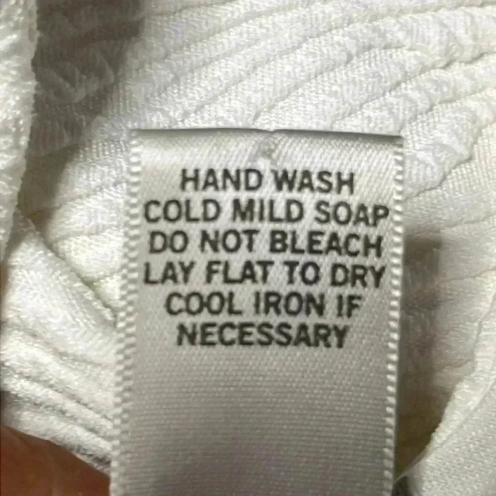 Cach Vintage White Unique Square Necktextured Sle… - image 5